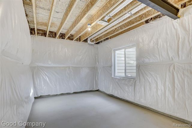 2418 Shenandoah Drive, Royal Oak, MI 48073