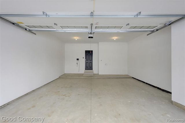 2418 Shenandoah Drive, Royal Oak, MI 48073