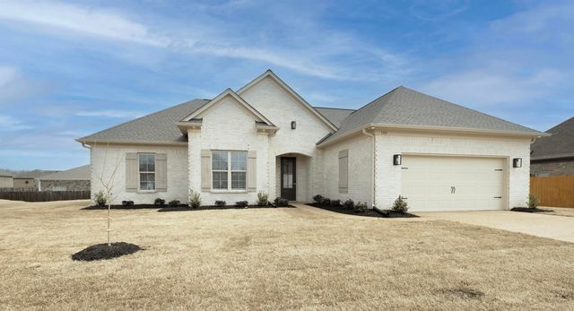 140 OAKLAND RIDGE CV, Oakland, TN 38060