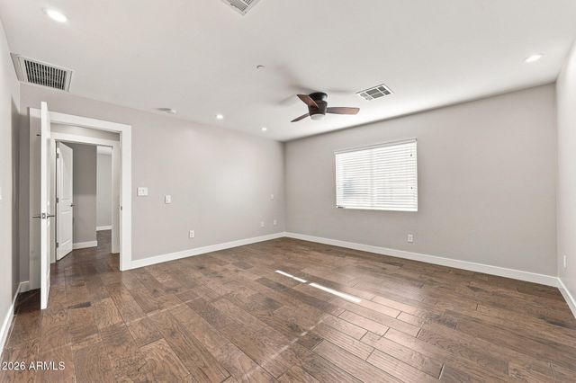 7702 E PINCHOT Avenue, Scottsdale, AZ 85251
