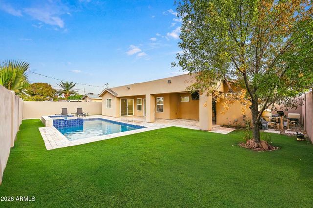 7702 E PINCHOT Avenue, Scottsdale, AZ 85251