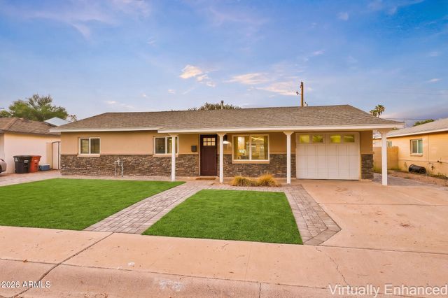 7702 E PINCHOT Avenue, Scottsdale, AZ 85251