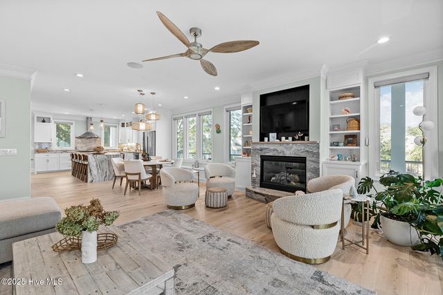 434 Settlers Lane, Kure Beach, NC 28449