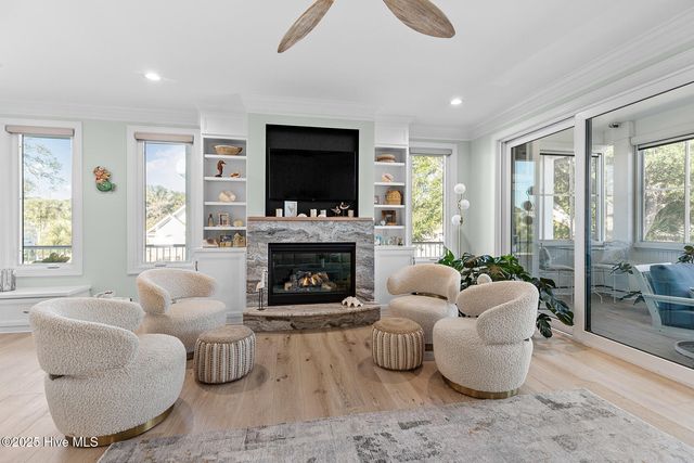 434 Settlers Lane, Kure Beach, NC 28449