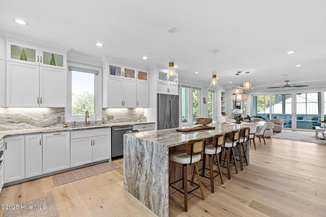 434 Settlers Lane, Kure Beach, NC 28449