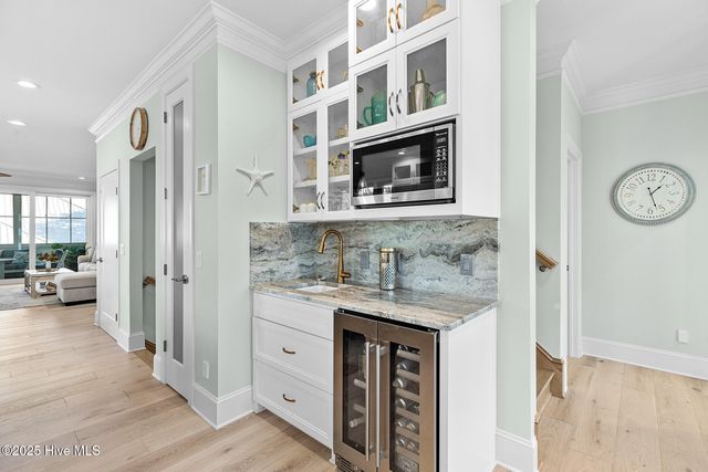 434 Settlers Lane, Kure Beach, NC 28449