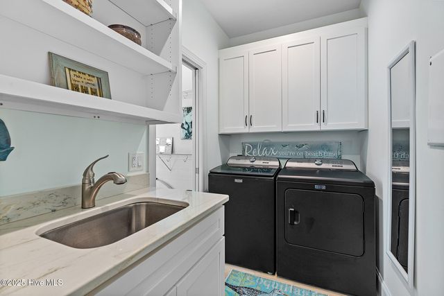 434 Settlers Lane, Kure Beach, NC 28449