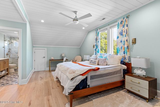 434 Settlers Lane, Kure Beach, NC 28449