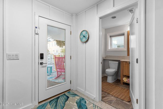 434 Settlers Lane, Kure Beach, NC 28449