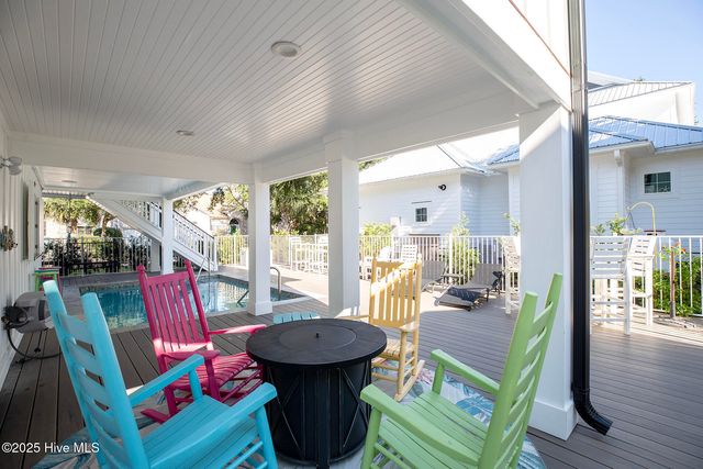 434 Settlers Lane, Kure Beach, NC 28449