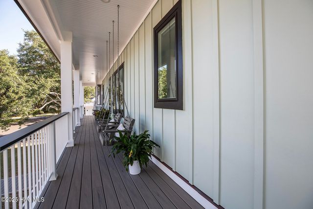 434 Settlers Lane, Kure Beach, NC 28449