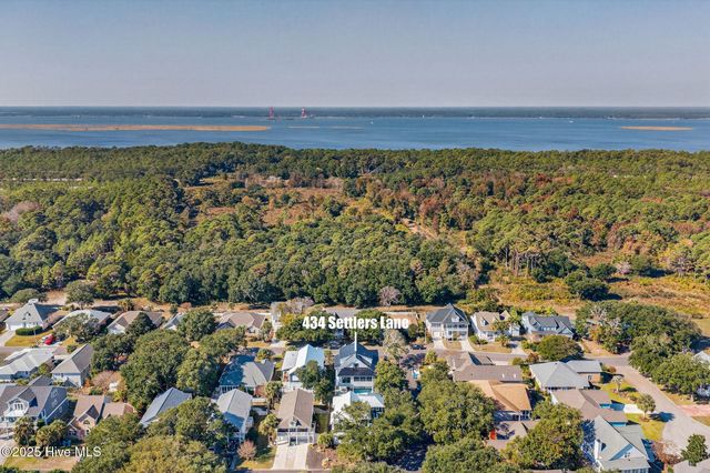 434 Settlers Lane, Kure Beach, NC 28449