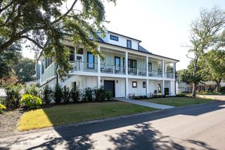 434 Settlers Lane, Kure Beach, NC 28449
