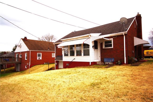 966 Morgan St., Brackenridge, PA 15014