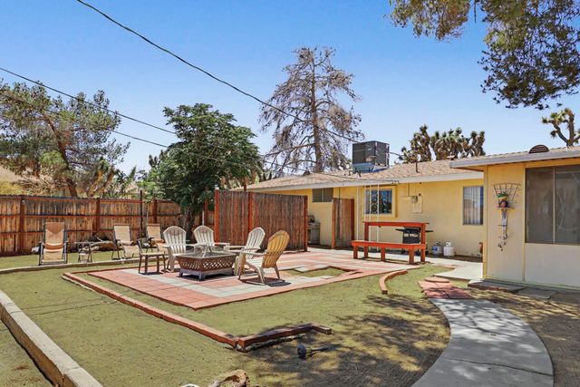 7603 Fox Trail, Yucca Valley, CA 92284