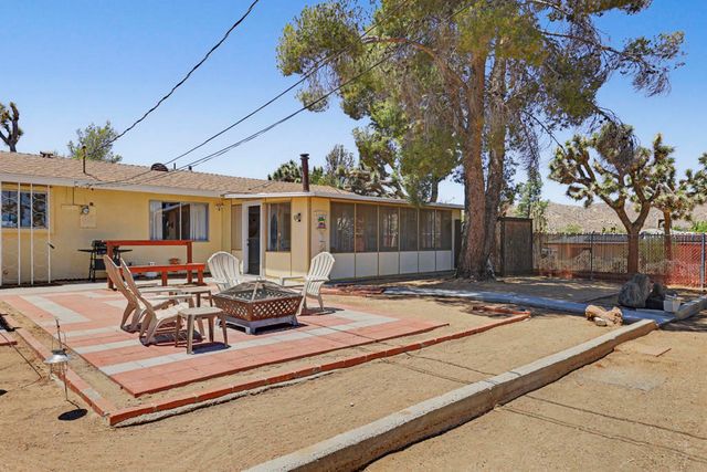 7603 Fox Trail, Yucca Valley, CA 92284