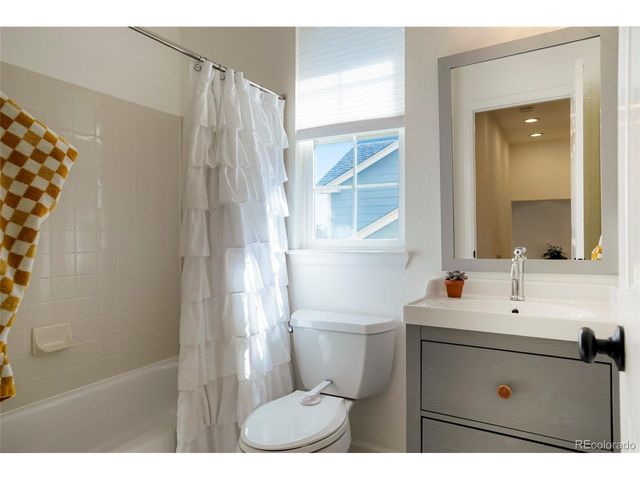 15672 Greenstone Ln, Parker, CO 80134