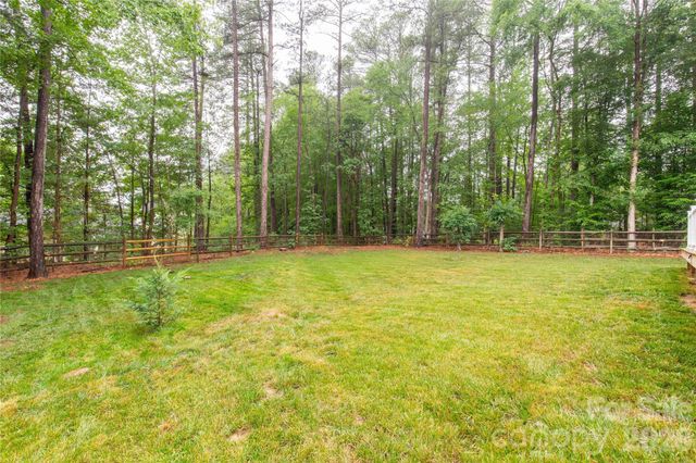 12819 Matisse Lane, Charlotte, NC 28215