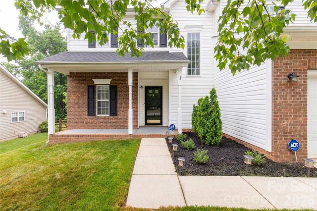 12819 Matisse Lane, Charlotte, NC 28215
