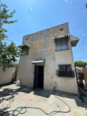 5720 E Beverly, East Los Angeles, CA 90022