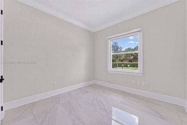 14940 NW 89th Avenue, Miami Lakes, FL 33018