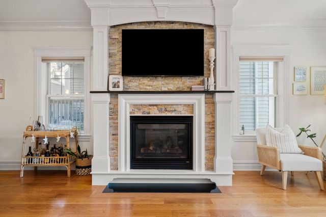 161 Tudor 1, Boston, MA 02127