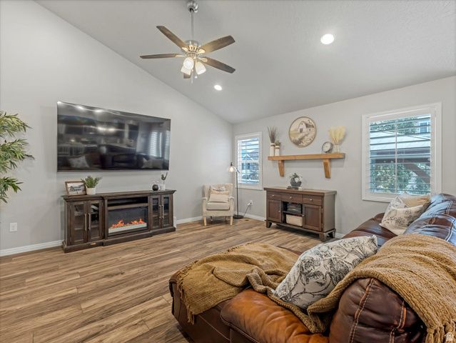 2237 W 5140 S, Taylorsville, UT 84129