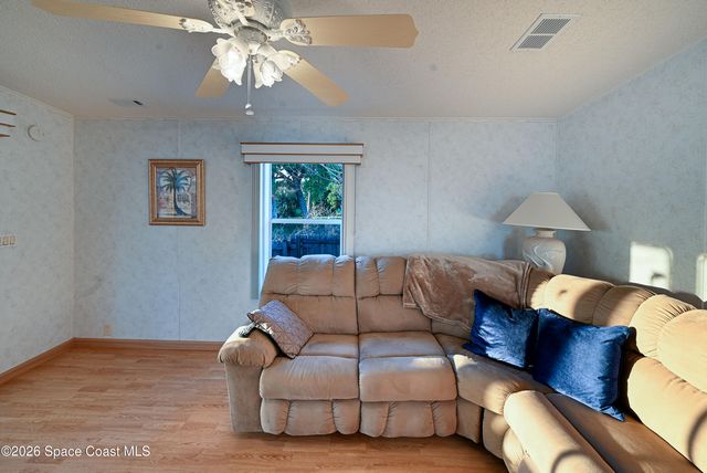 1356 Turkey Creek Drive NE, Palm Bay, FL 32905