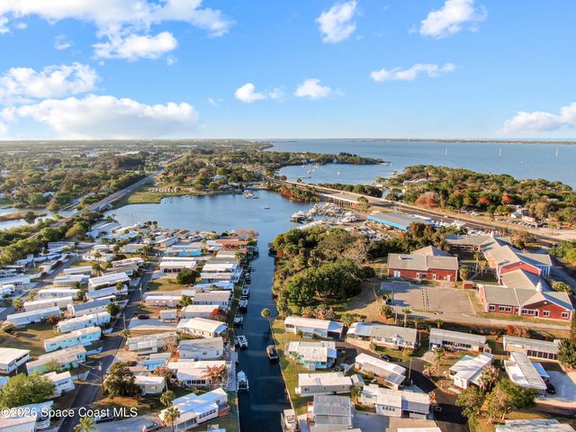 1356 Turkey Creek Drive NE, Palm Bay, FL 32905