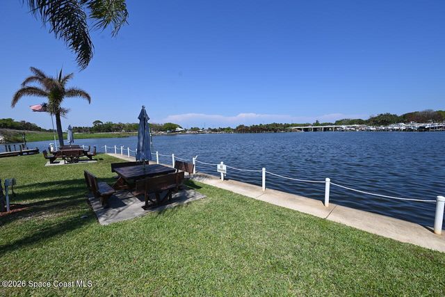 1356 Turkey Creek Drive NE, Palm Bay, FL 32905
