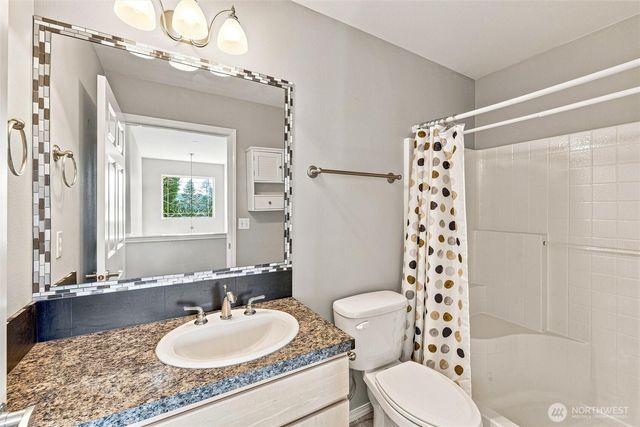 6807 A Gibralter Place, Anacortes, WA 98221