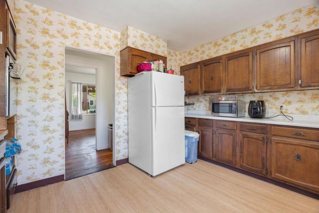 101 King Street, Redwood City, CA 94062