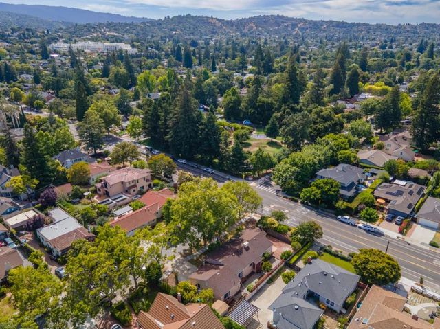 101 King Street, Redwood City, CA 94062