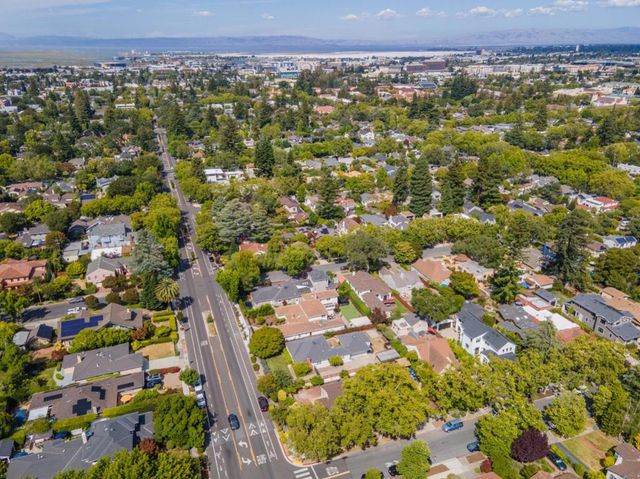 101 King Street, Redwood City, CA 94062