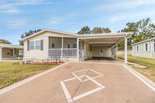 37443 GILL AVENUE, Zephyrhills, FL 33541