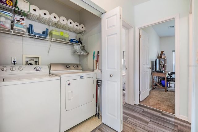 37443 GILL AVENUE, Zephyrhills, FL 33541