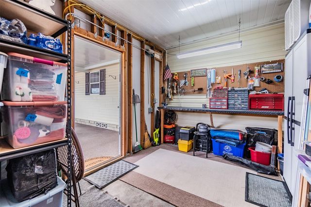 37443 GILL AVENUE, Zephyrhills, FL 33541