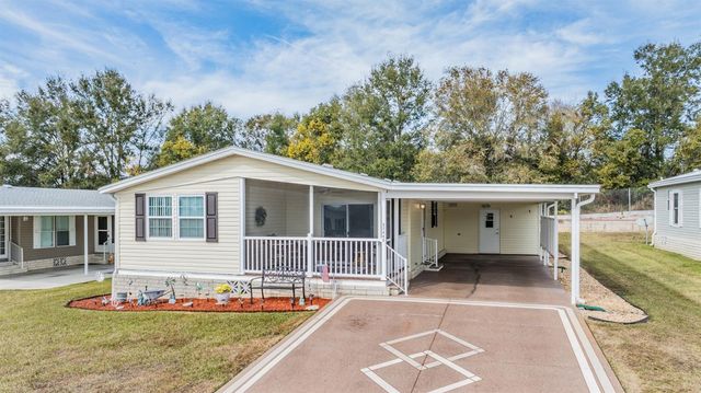 37443 GILL AVENUE, Zephyrhills, FL 33541