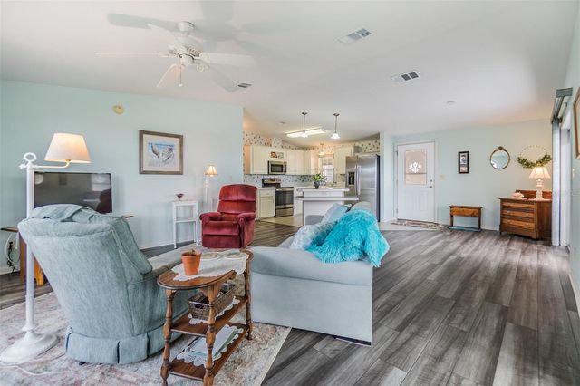 37443 GILL AVENUE, Zephyrhills, FL 33541