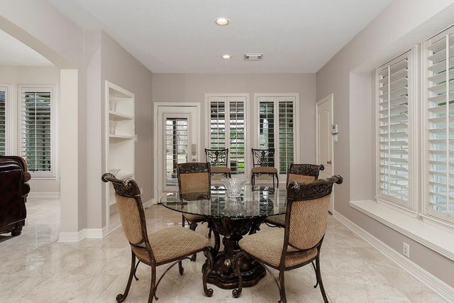 11827 Water Oak Drive, Magnolia, TX 77354