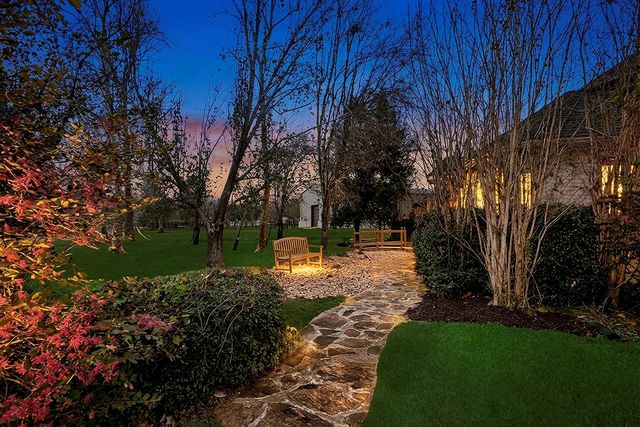 11827 Water Oak Drive, Magnolia, TX 77354