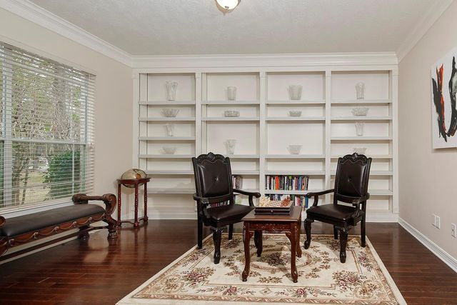 11827 Water Oak Drive, Magnolia, TX 77354