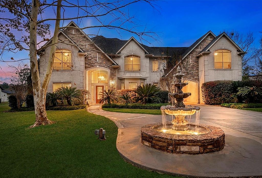 11827 Water Oak Drive, Magnolia, TX 77354