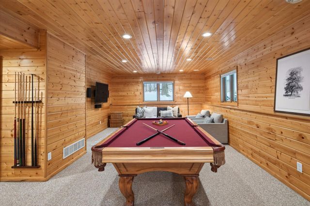 5057 Tuxedo Boulevard, Mound, MN 55364