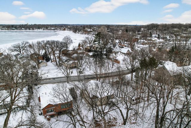 5057 Tuxedo Boulevard, Mound, MN 55364