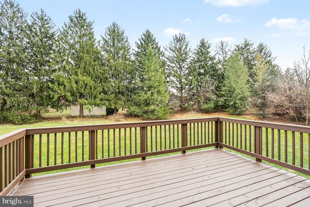 2162 GOLDEN EAGLE DR, York, PA 17408