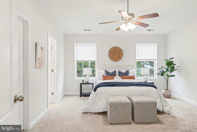 2162 GOLDEN EAGLE DR, York, PA 17408