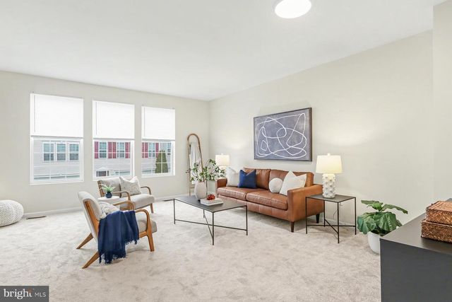 2162 GOLDEN EAGLE DR, York, PA 17408