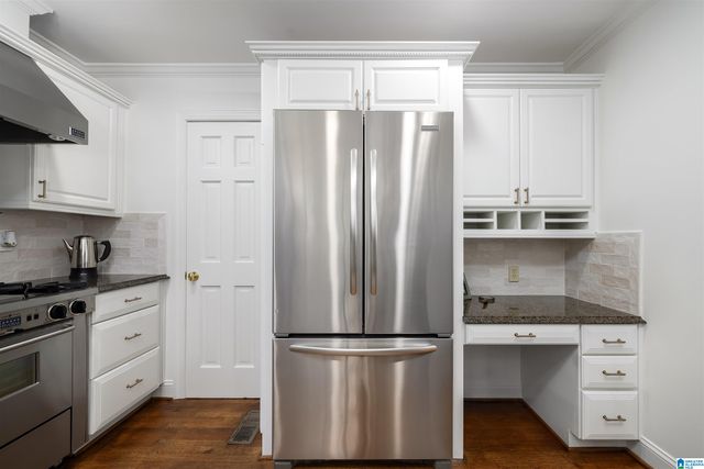 3429 S BROOKWOOD ROAD, Mountain Brook, AL 35223