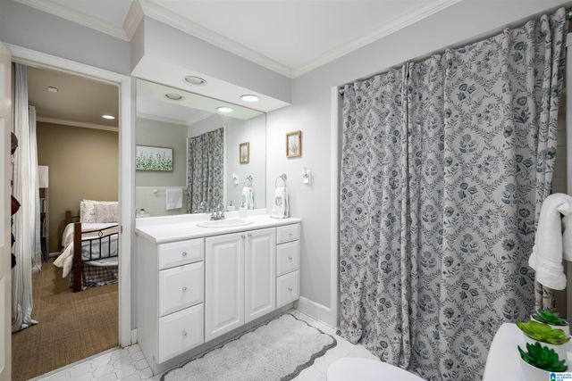 3429 S BROOKWOOD ROAD, Mountain Brook, AL 35223
